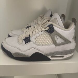 Air Jordan 4 Retro “Midnight Navy”